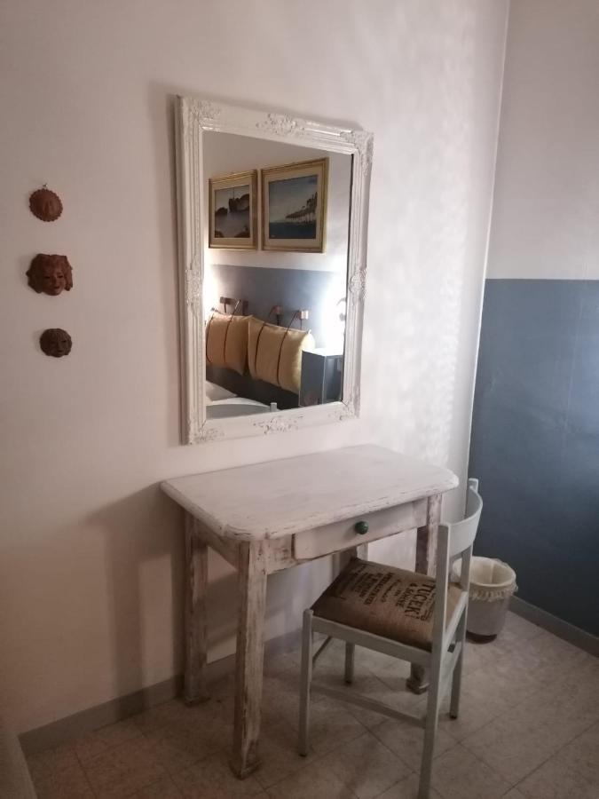 Fiore Bed And Breakfast เปสคีชี ภายนอก รูปภาพ